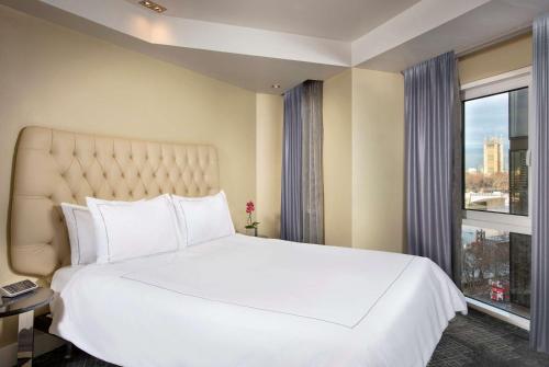 Suite - River View