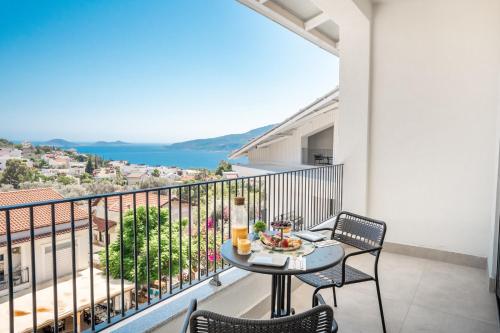 Deluxe Çift Kişilik Oda - Deniz Manzaralı