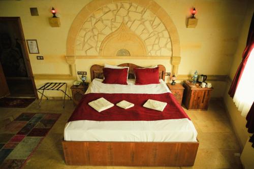  Deluxe Suite with Jakuzzi and Balcony