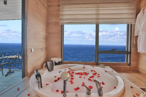 Akyazı Süit - Spa Küvetli