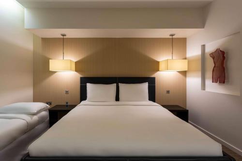 Deluxe Premium Room