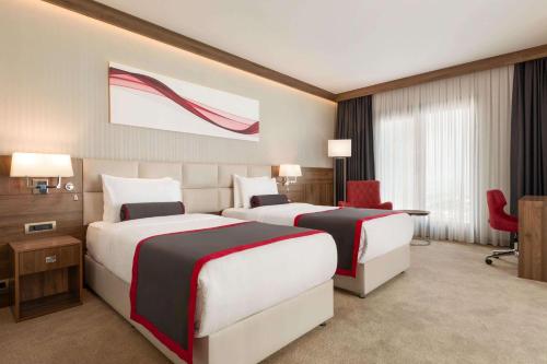 Deluxe İki Kişilik Oda - Şehir Manzaralı
