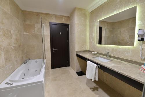Presidential King Suite (Smoking)