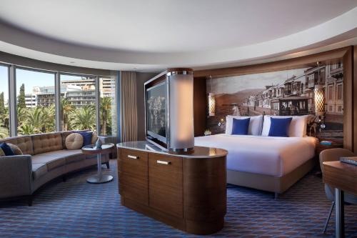 Junior Süit - Kısmi Deniz Manzaralı + Executive Lounge Erişimi