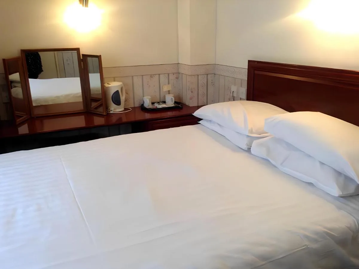 Cosy Double Room