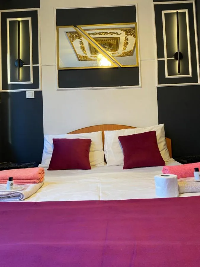 Economy Double Room