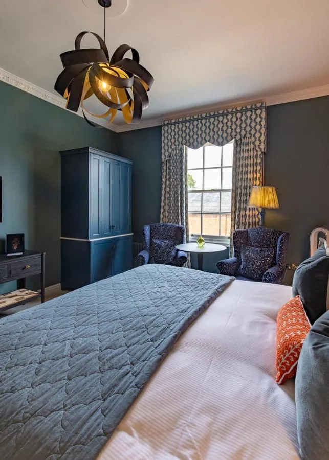 Mansion House Comfy