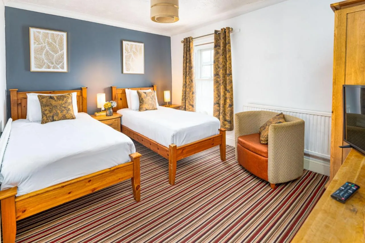 Twin Room