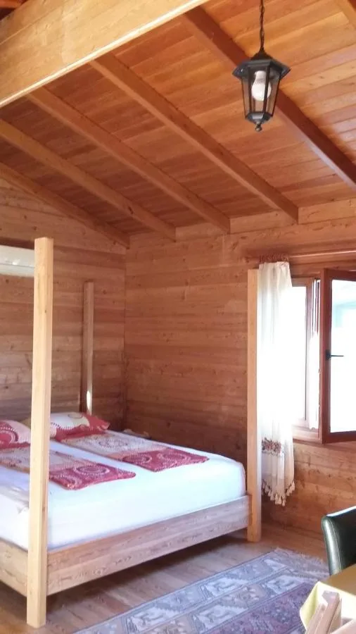 Deluxe Family Suite