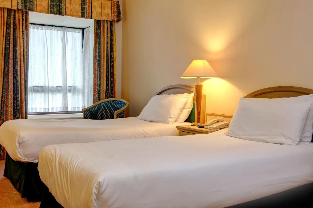 Standard Twin Room - Non-Smoking