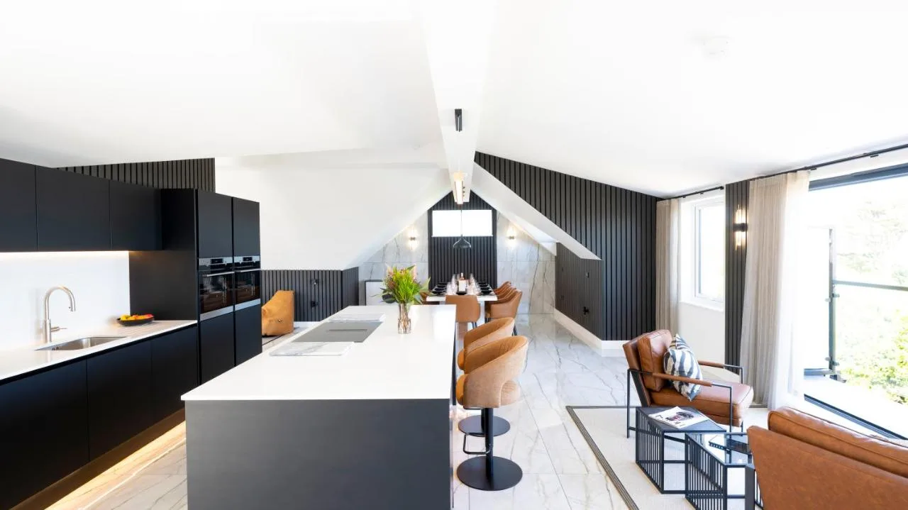 Six-Bedroom House