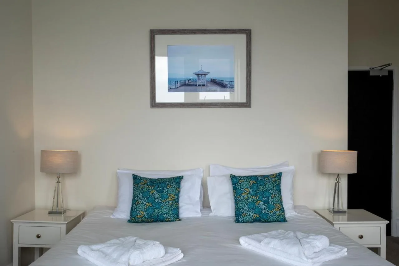 Double Room (Inland View)