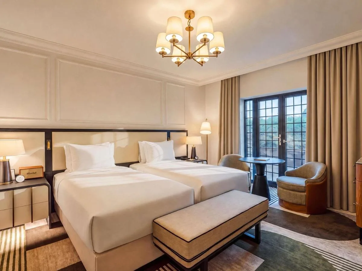Fairmont Terrace Two Single
