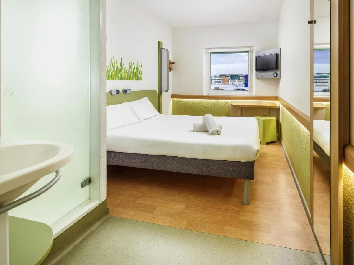 Classic Double Room