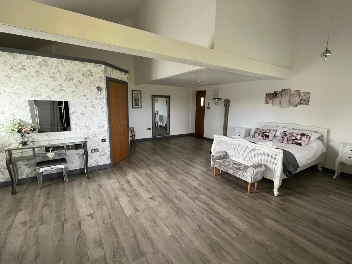 Deluxe Çift Kişilik Oda - Küvetli