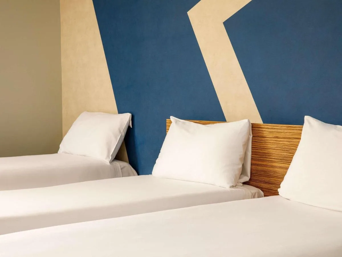 Standard Room With Three Single Beds