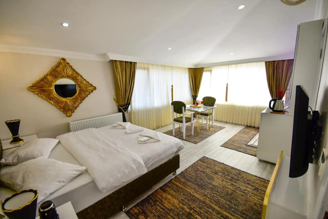 Deluxe Çift Kişilik Oda