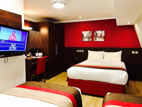Quadruple Room