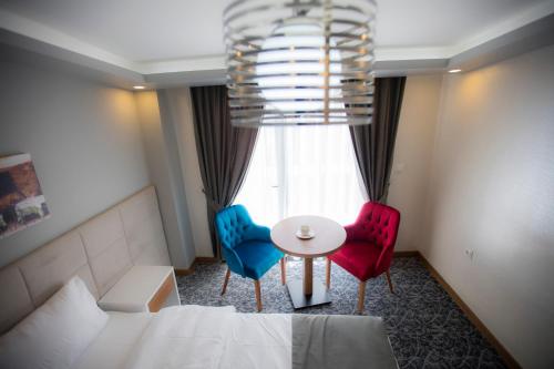 Royal Suite with Balcony