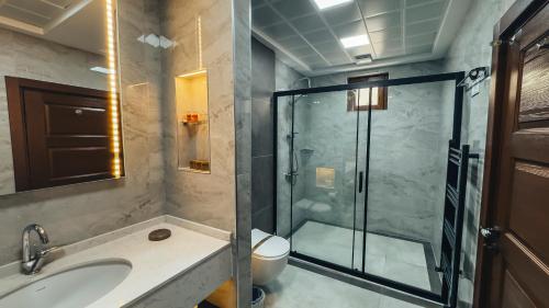 Deluxe Taş Süit 