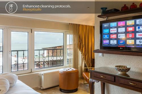 Standard Double Room - Sea View