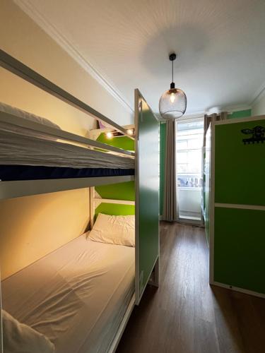 Bed in 4-Bed Mixed Dorm Shared Bathroom 