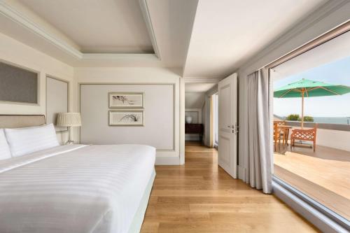 Barbaros Suite with exclusive Horizon privileges including
