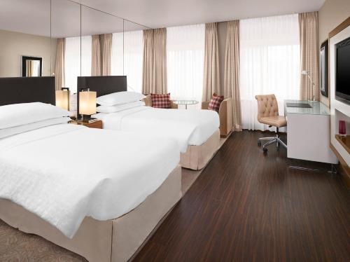 Deluxe Room, 2 Twins