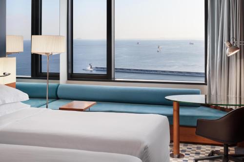 Deluxe Twin Room - Sea View