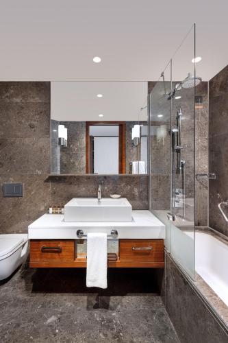 Superior King Room - Sea View