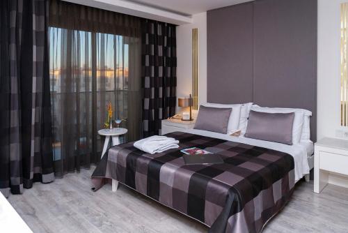 Standard Double Room - City View
