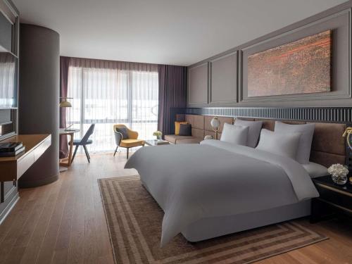 Deluxe King Room - Bosphorus View