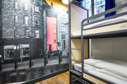 10 Bed Dorm