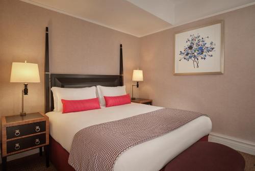 Junior Suite, 1 King, Sofa bed