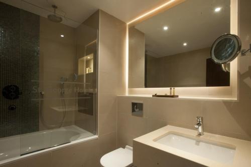 Junior Double Room