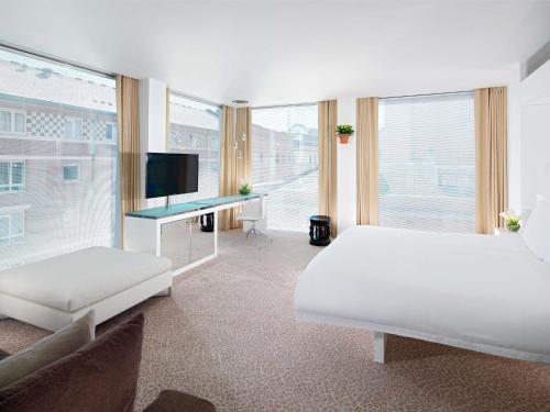 Loft Junior King Suite