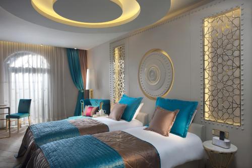Twin Room - Garden View