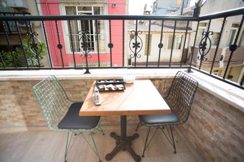 with Balcony King Suite