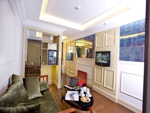 Penthouse Süit - Taksim Meydanı Manzaralı