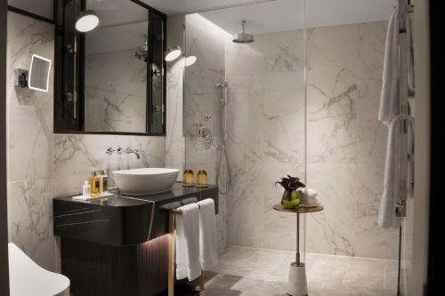 Grand Deluxe King Room - Meydan Manzaralı