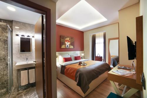 Standard Room - French Balcony