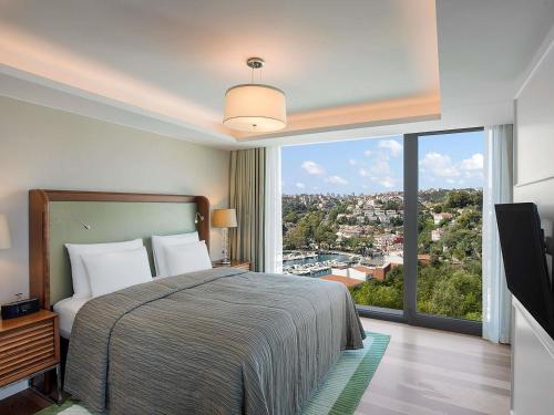 Panoramik Boğaz Manzaralı İki Yatak Odalı Rezidans