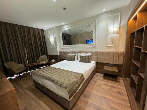 Standart Çift Kişilik Oda - Atriyum Manzaralı