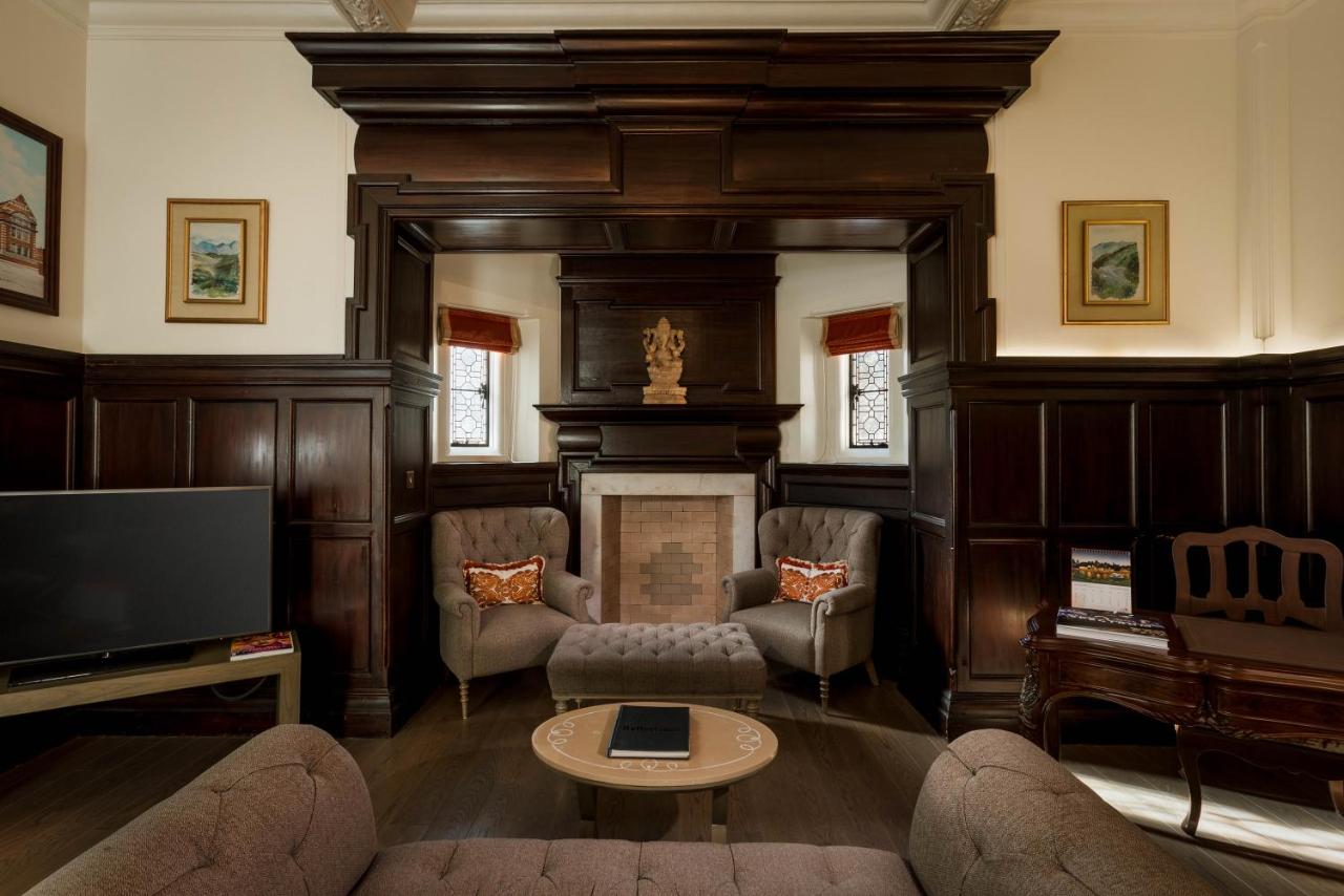 The LaLit London