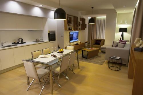 Corner Premium Two-Bedroom Apartment