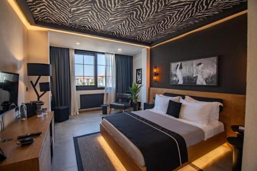 Double Room - Garden View