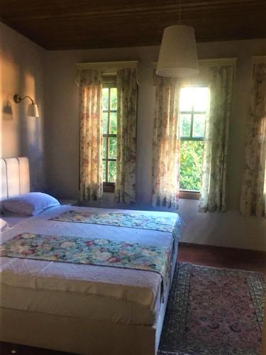 Family Room - Garden View