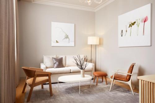 One-Bedroom Suite