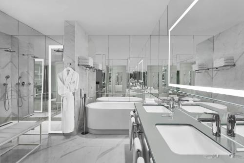 İstanbul Süit + Club Lounge Erişimi