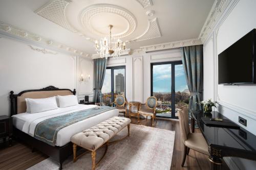 City View Superior King Room